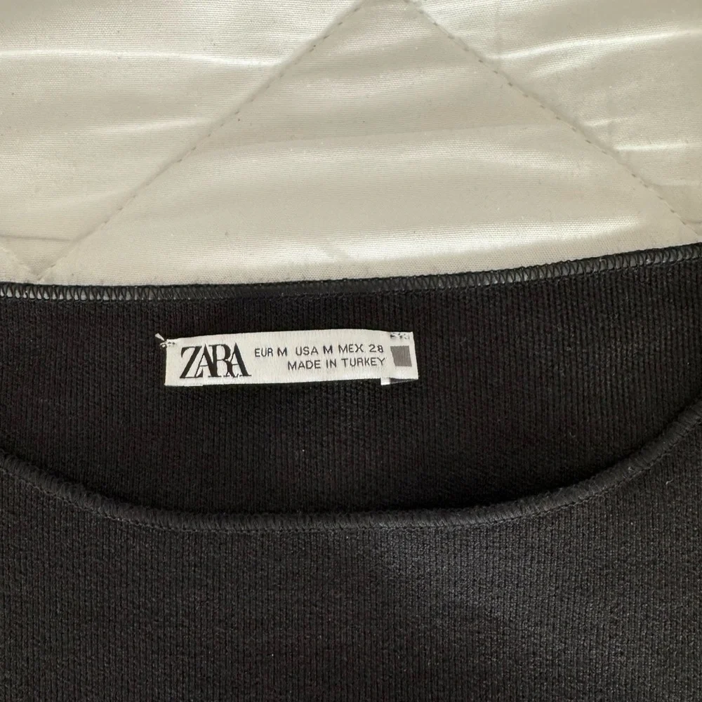 Zara Women's Black Top - Picture 4 of 4